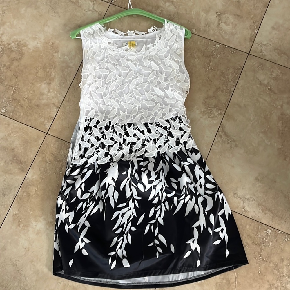 bkmgc Black & White Dress